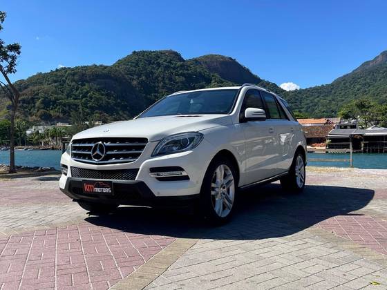 MERCEDES-BENZ ML 350 3.5 BLUEEFFICIENCY SPORT 4X4 V6 GASOLINA 4P AUTOMÁTICO